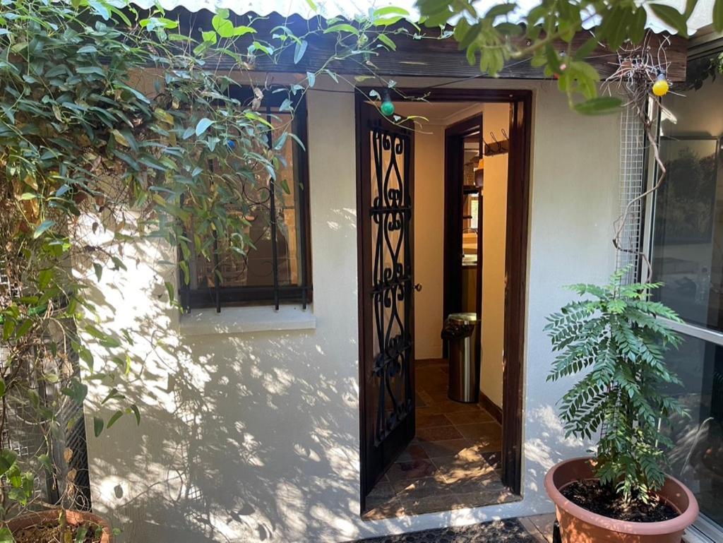 Alice'S Granny Flat Apartment Alice Springs Bagian luar foto